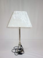 Nočná lampa biela chróm – Obrázok 3