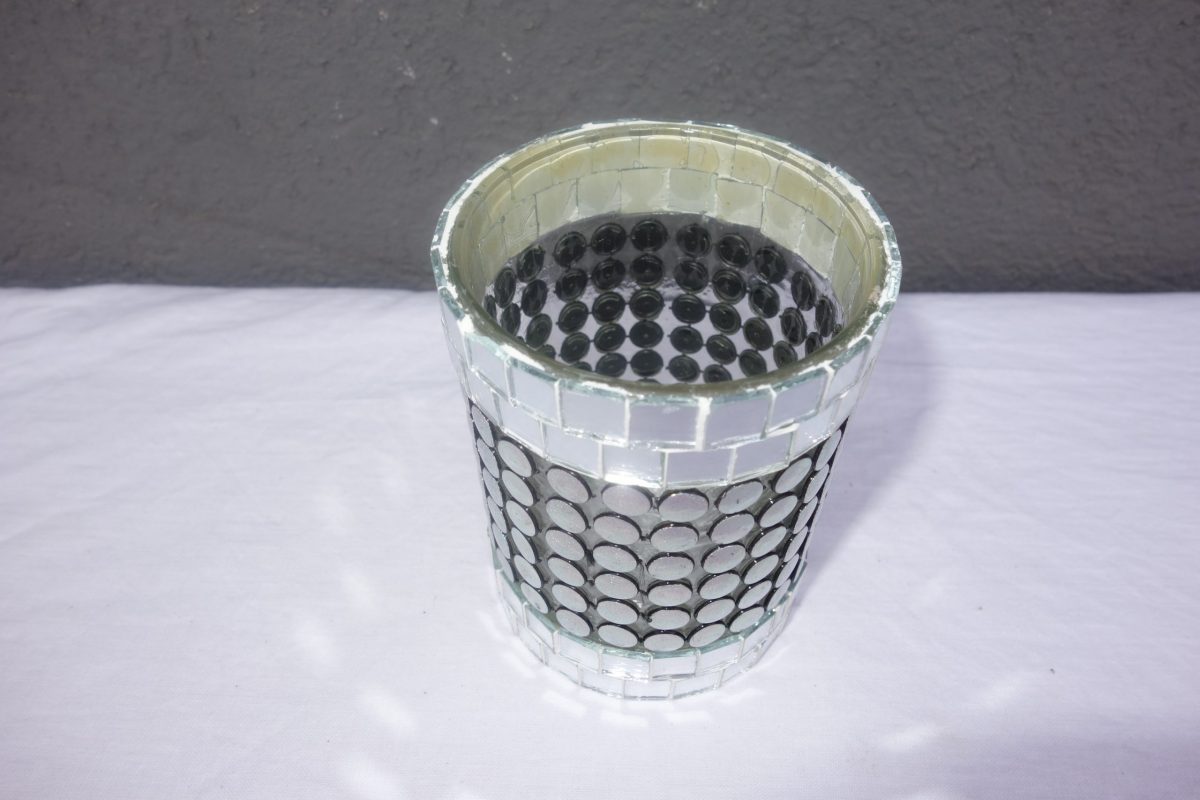 Svietnik zo strieborného  lepeného  skla – Obrázok 2