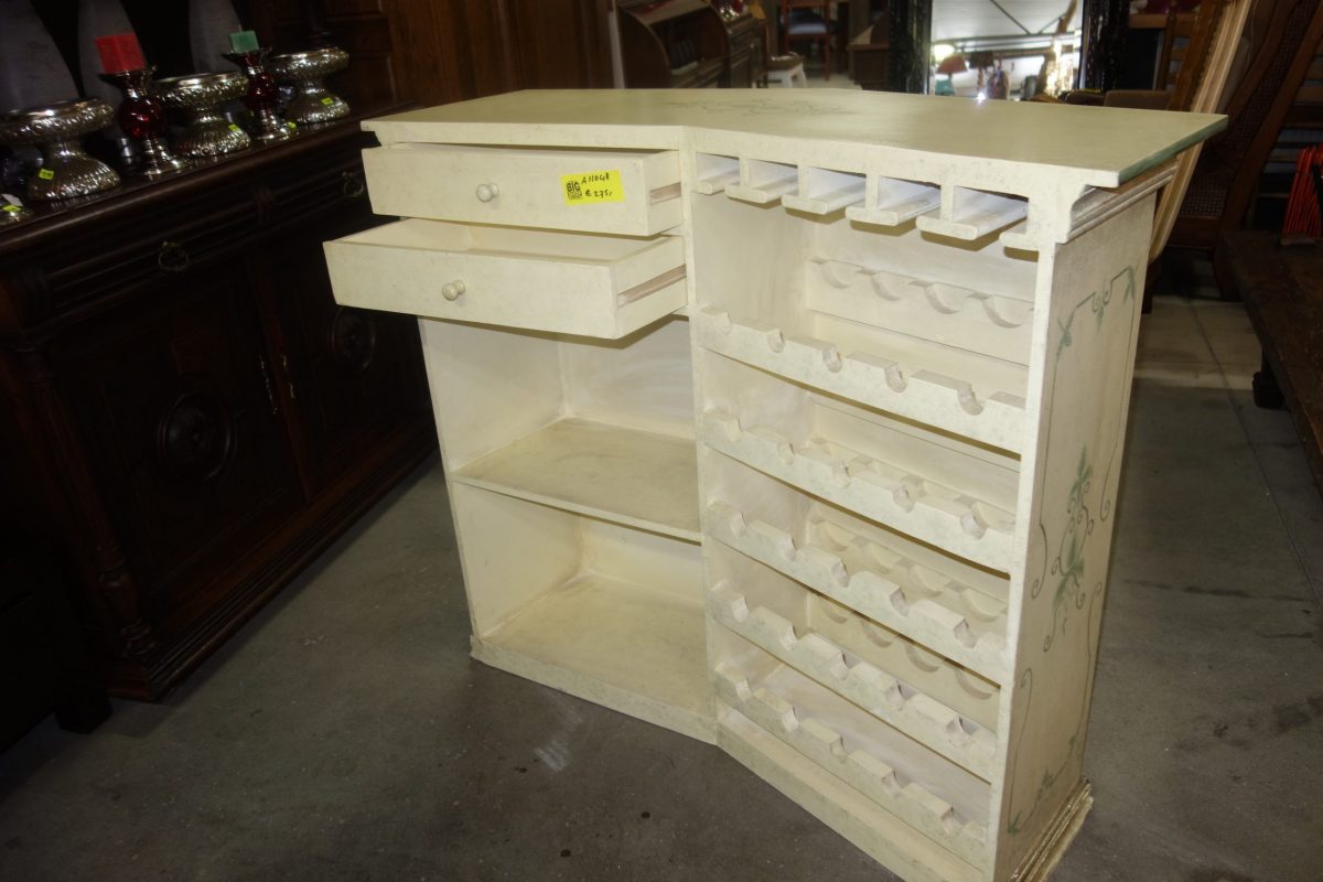 Vinotéka  "VINTAGE  PROVENSAL  STYLE" – Obrázok 5