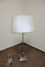 Nočná  lampa  biela  68 cm