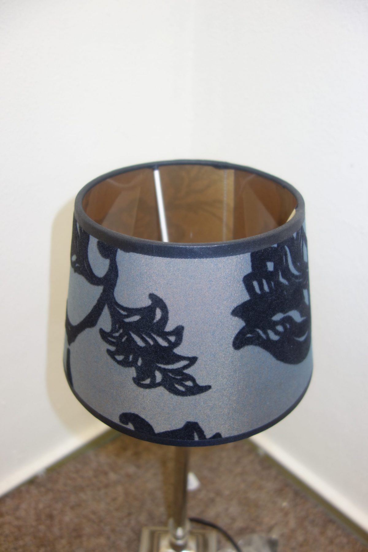 Nočná  lampa  sivo - čierna   - 52 cm – Obrázok 6