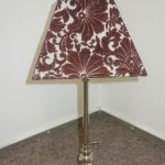 Nočná  lampa  bielo - hnedá - 51  cm