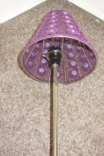 Nočná  lampa fialová sieťovaná - 45 cm – Obrázok 3