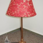 Nočná  lampa  červeno - biela  -53 cm