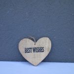 Srdiečko  drevené   svetlo   hnedé  "VŠETKO  NAJLEPŠIE"