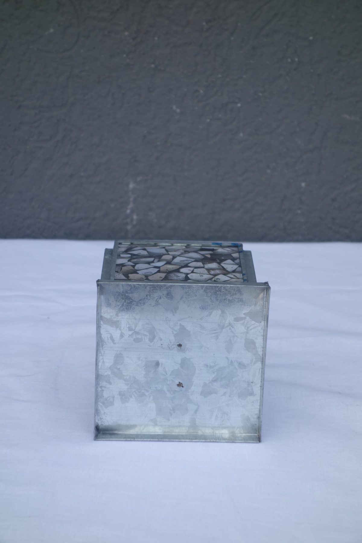 Svietnik  z  lepeného  skla  9  x  9,5  x  9,5  cm – Obrázok 4