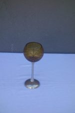 Čaša  kalich  žltej  farby