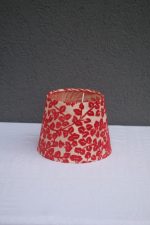 Tienidlo  na   nočnú   lampu   -   bielo  -  červené   -  zamat   16   x   20   cm