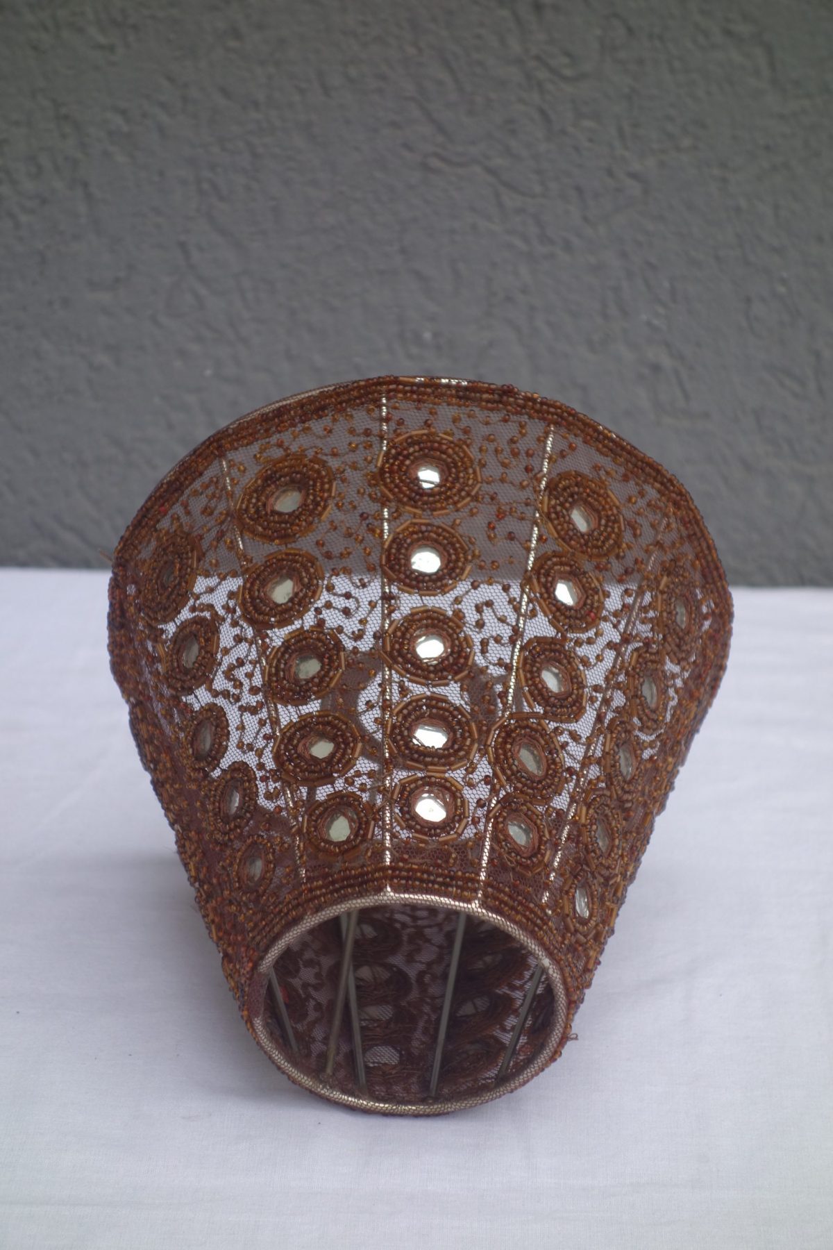 Tienidlo  na   nočnú   lampu   -   hnedé  -  sieťované  15   x   17   cm – Obrázok 3