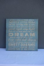 Drevená  "RETRO" tabuľa  - 60  x  60  x  4  cm