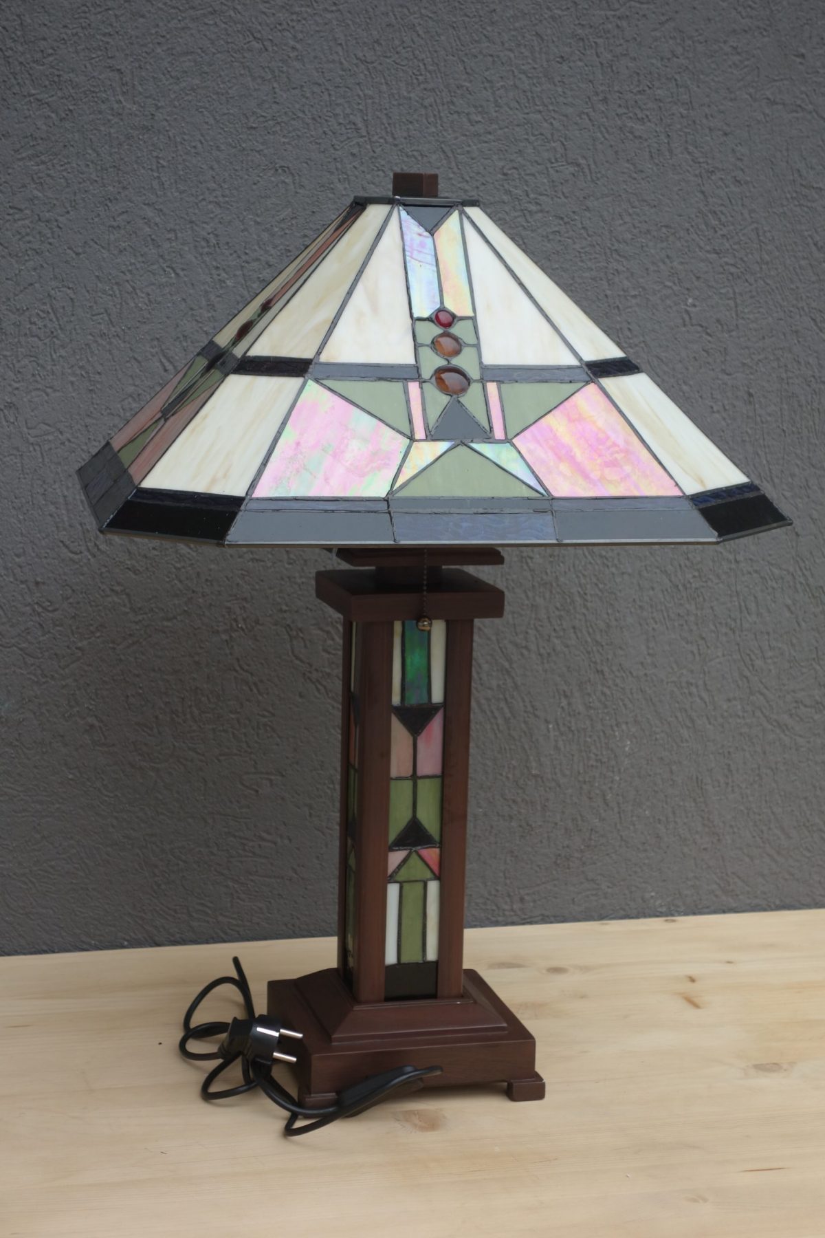 Lampa  nočná  Tiffany  70  x  50  cm – Obrázok 3