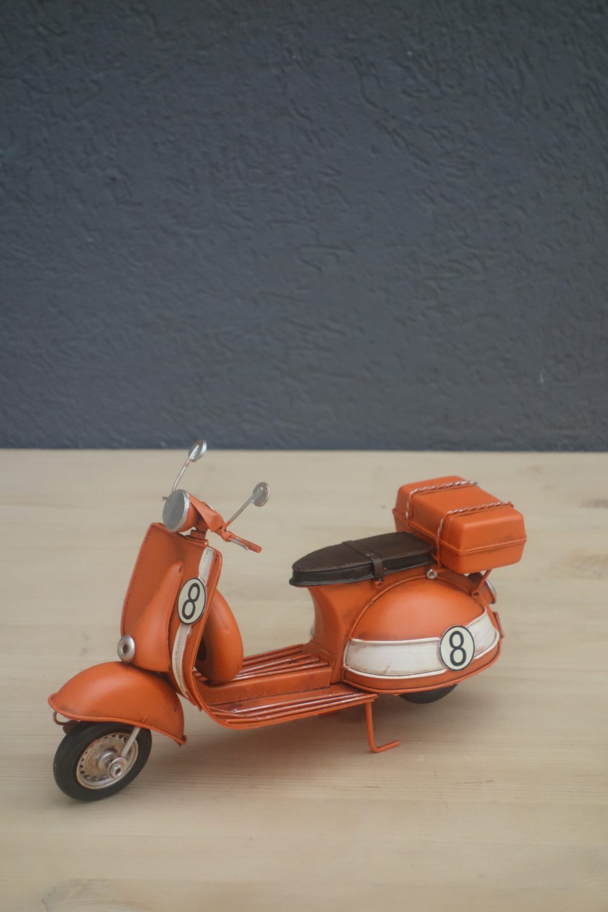 Retro  model  -   skúter  oranžový – Obrázok 4