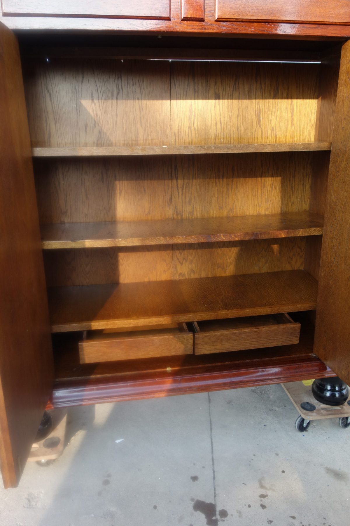 Skriňa   Holandská  -   dub   masív   starožitná – Obrázok 4