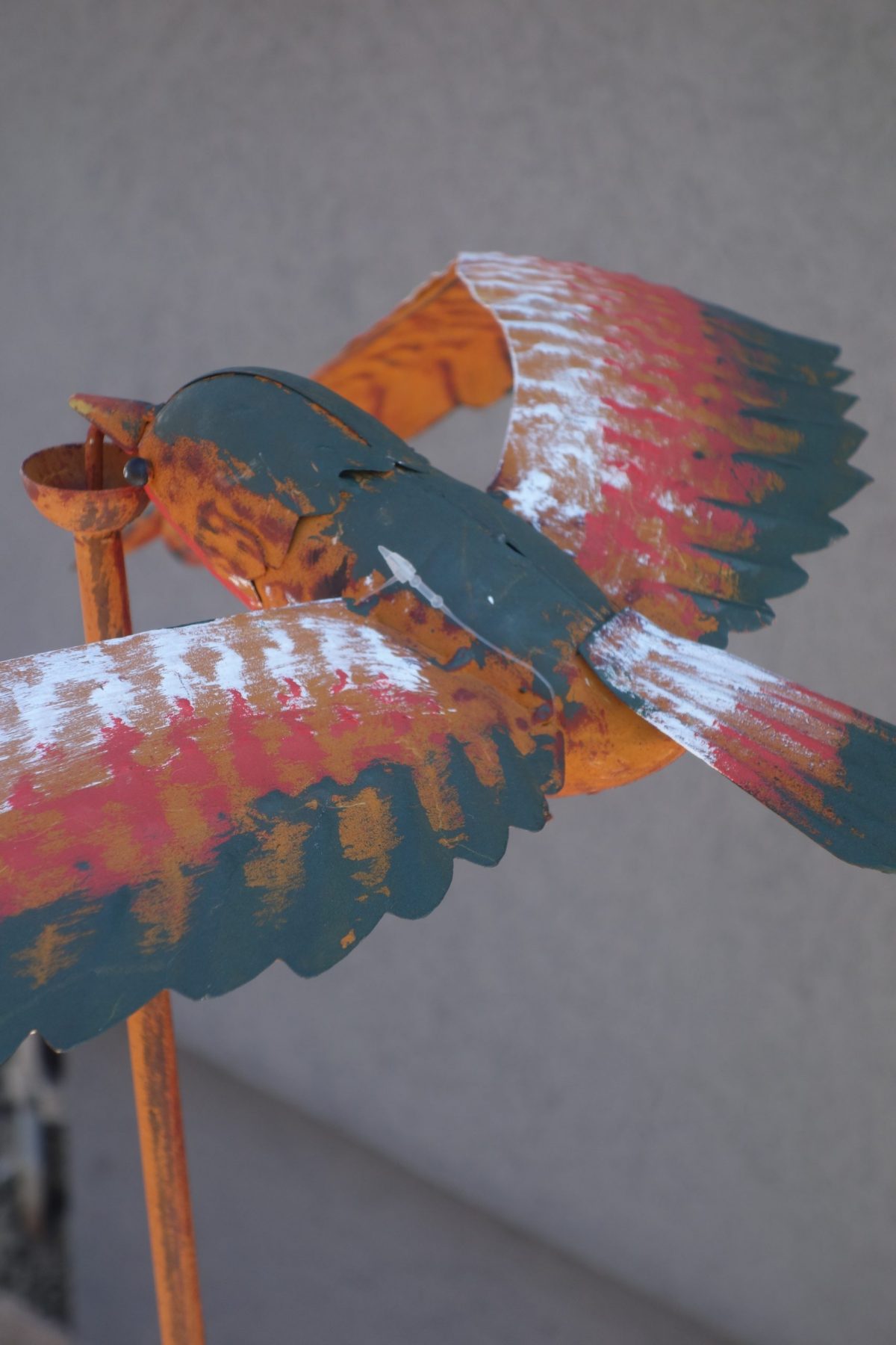 Záhradná   dekorácia    pestrý   vtáčik – Obrázok 7