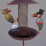 Záhradná   dekorácia   vtáčiky   s   klietkou