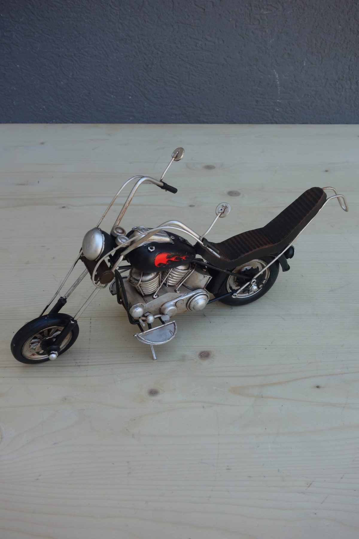 Retro  model  -   motorka – Obrázok 3