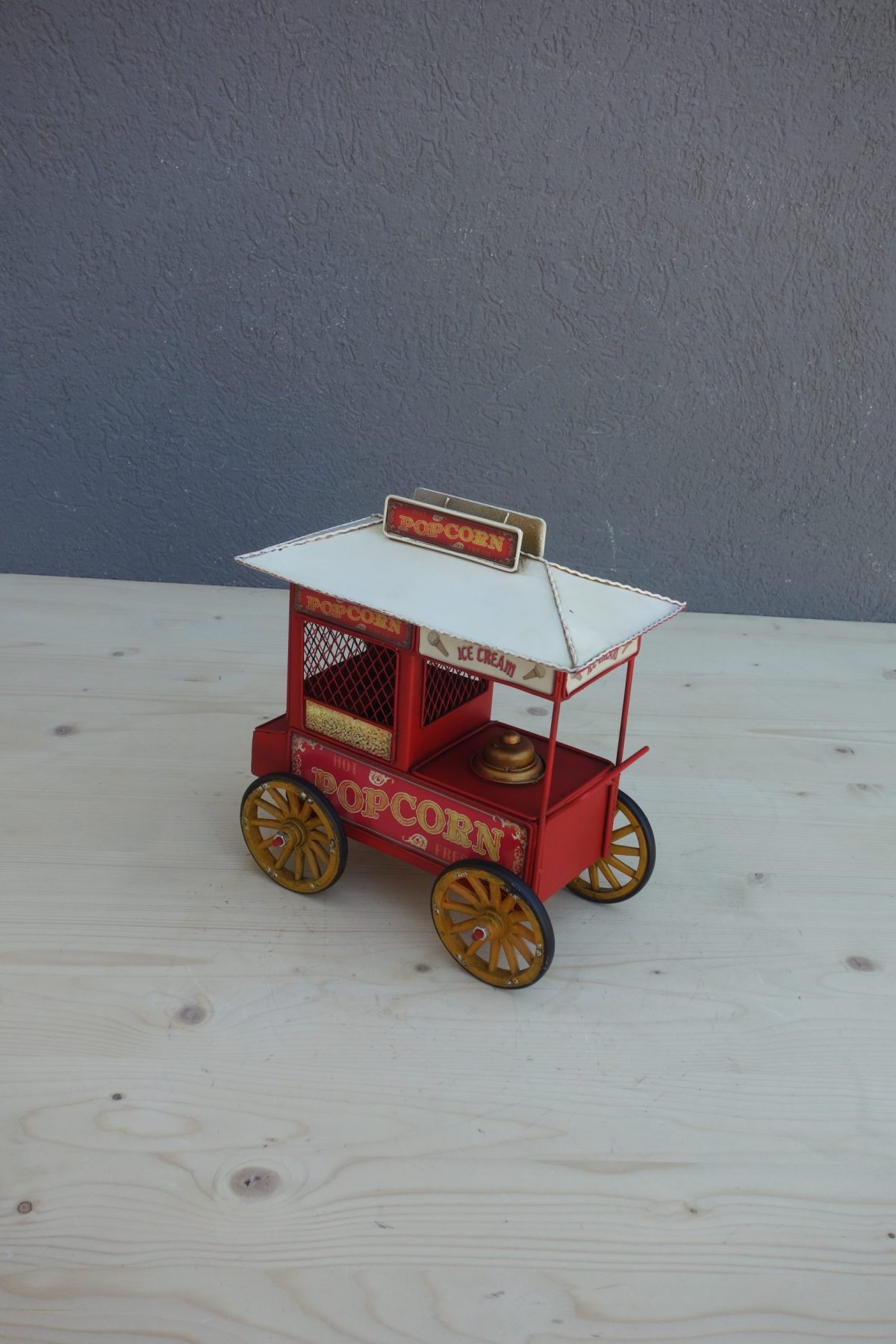 Retro  model  -  POPCORN – Obrázok 2