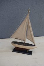 Plachetnica   40  x  25  x  6  cm – Obrázok 4