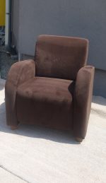 Kreslo   tmavo  -  hnedé – Obrázok 2