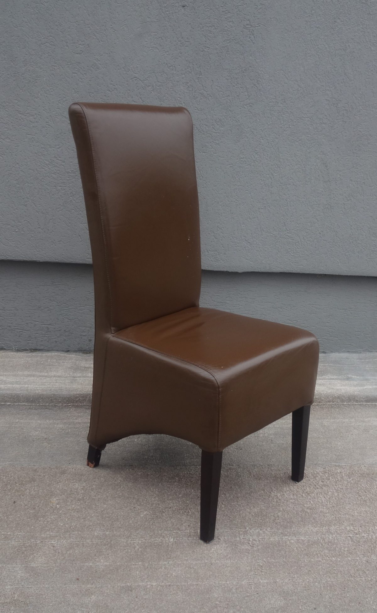 Stolička   jedálenská   celočalúnená – Obrázok 3