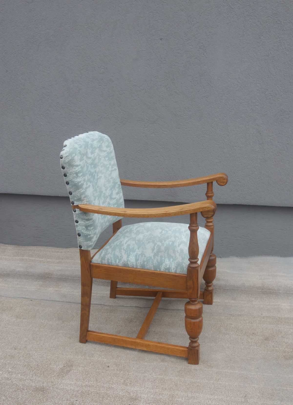 Kreslo  drevené  -  šedo -  modré – Obrázok 5