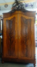 Skriňa  starožitná  -  "NUSSBAUM"