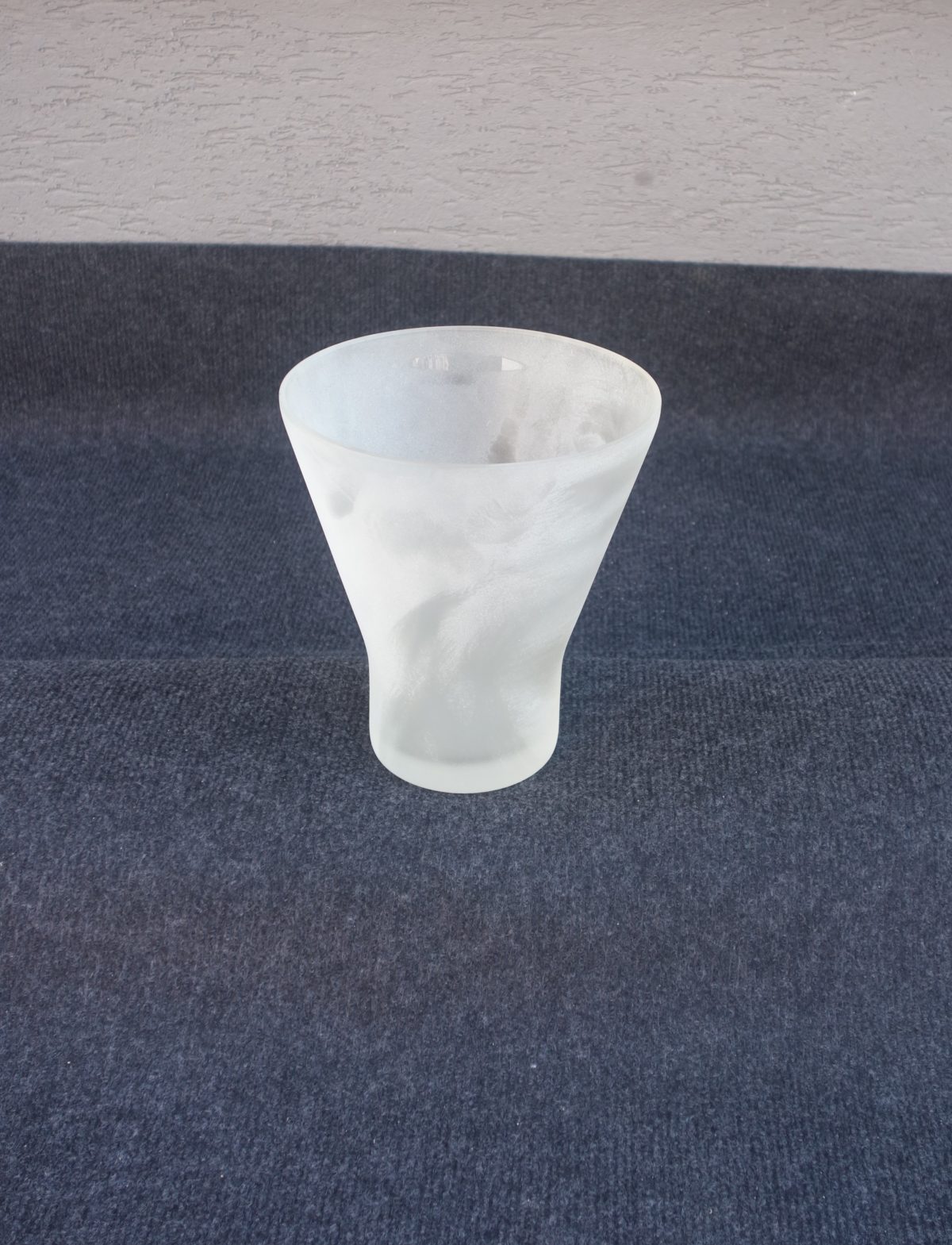 Svietnik  s  dekorom  matného  skla – Obrázok 2