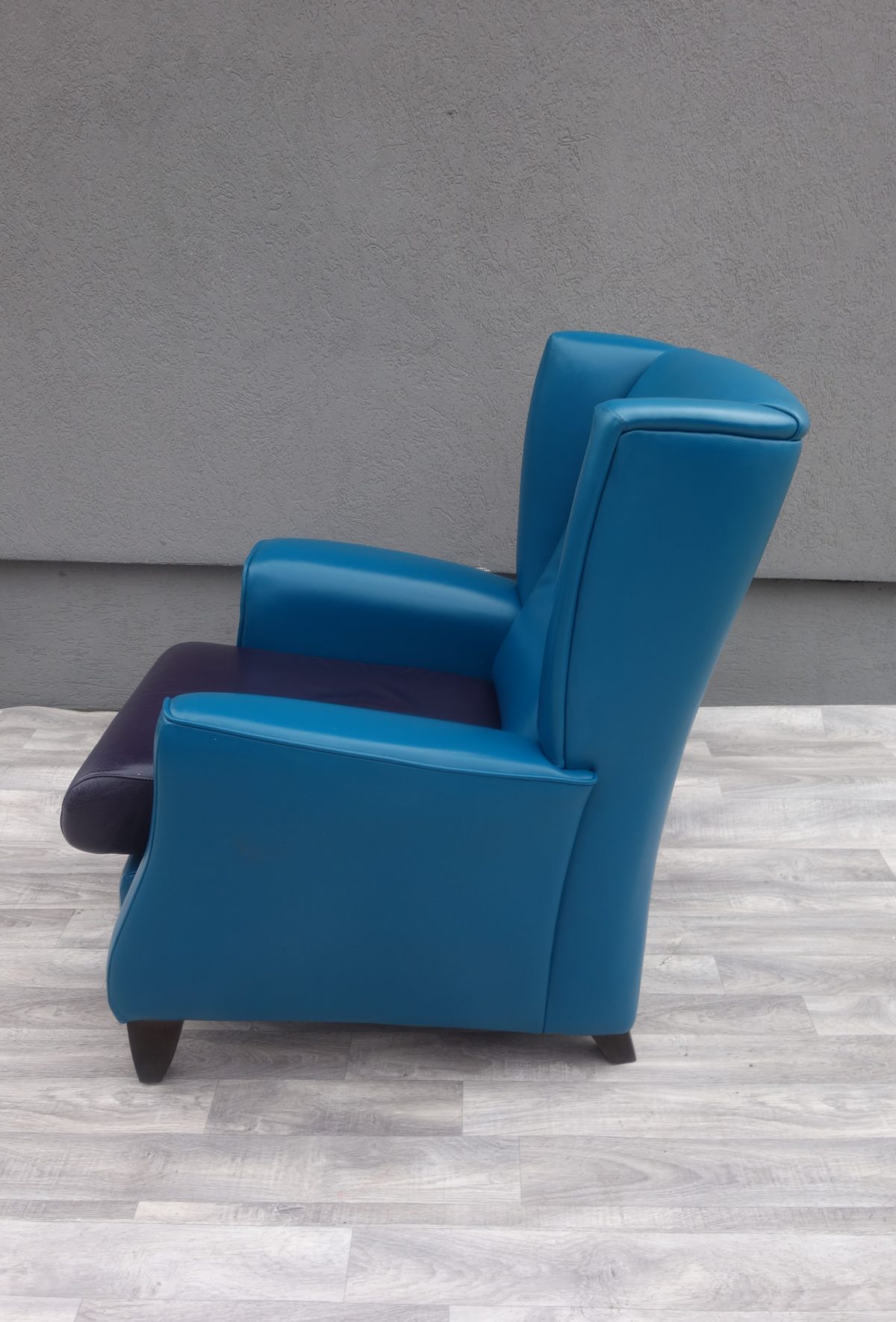 Kreslo  kožené  -  " UŠIAK " – Obrázok 3