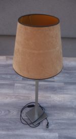 Lampa  so  svetlo  -  hnedým  tienidlom – Obrázok 3