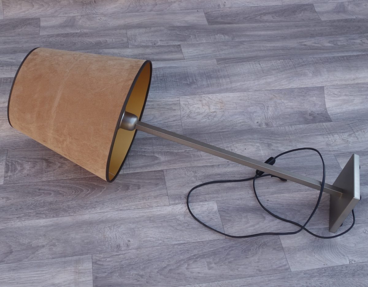 Lampa  so  svetlo  -  hnedým  tienidlom – Obrázok 4