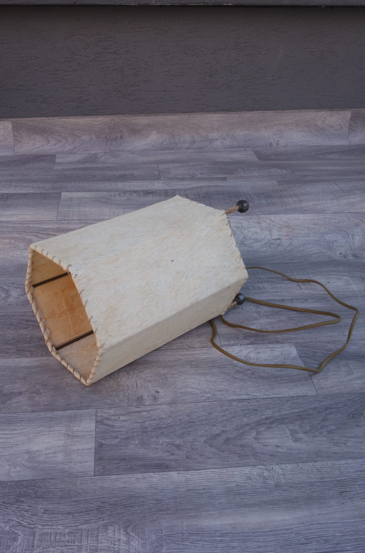 Lampa  béžová  -  dizajnová – Obrázok 3