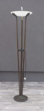 Lampa  stojanová  s  keramickým  tienidlom  -  180 cm