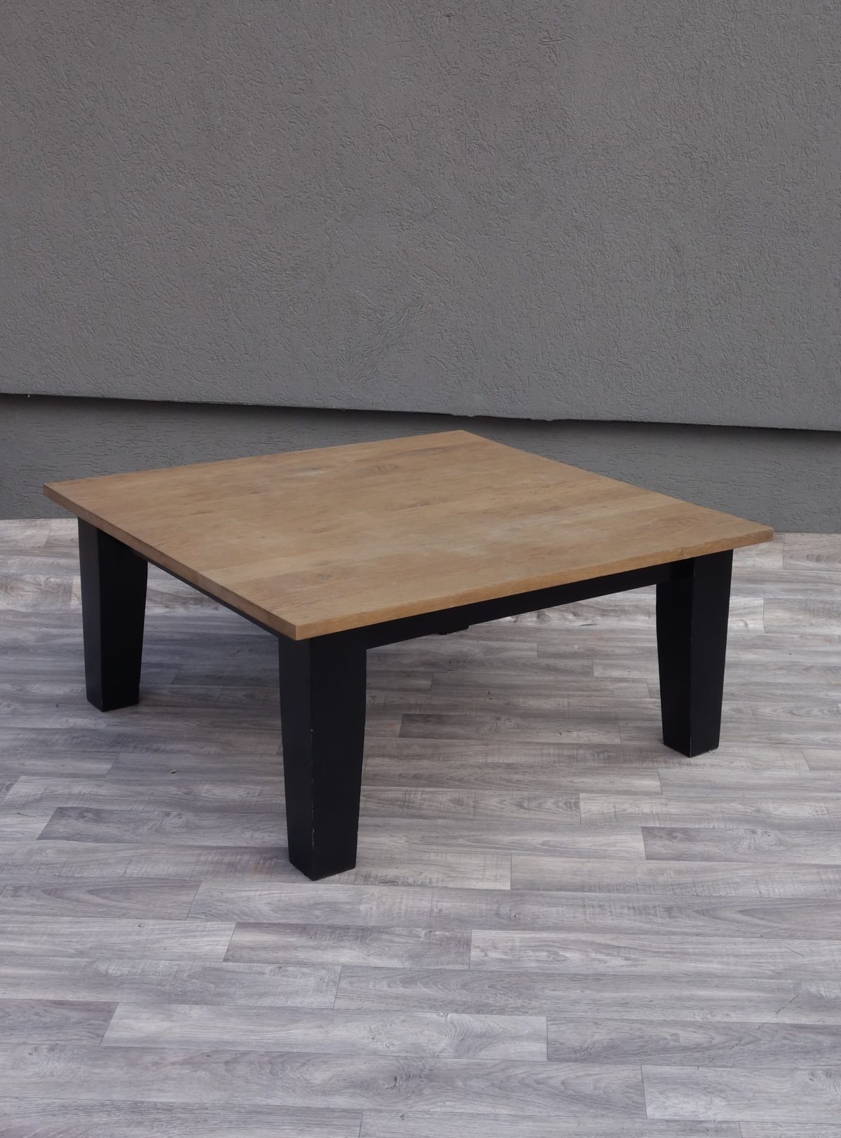 Stolík  štvorcový  -  konferenčný – Obrázok 2