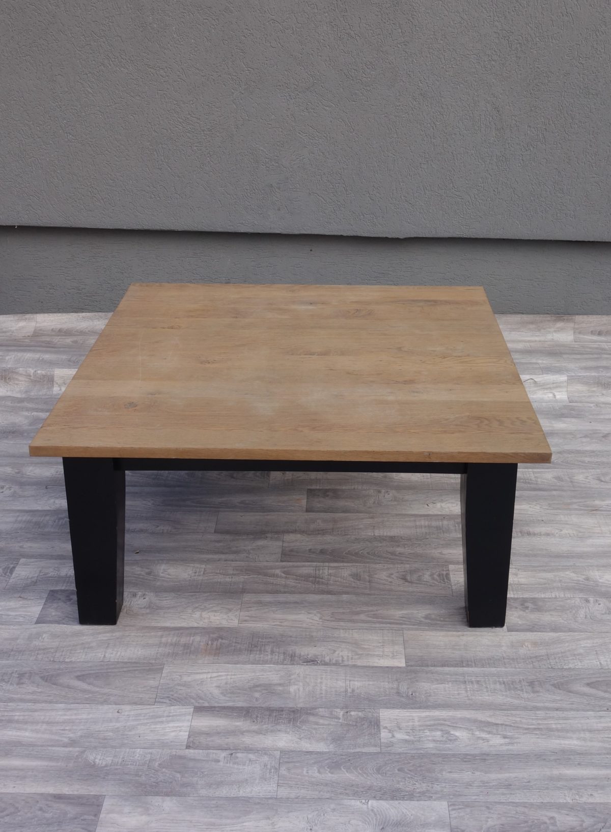 Stolík  štvorcový  -  konferenčný – Obrázok 4