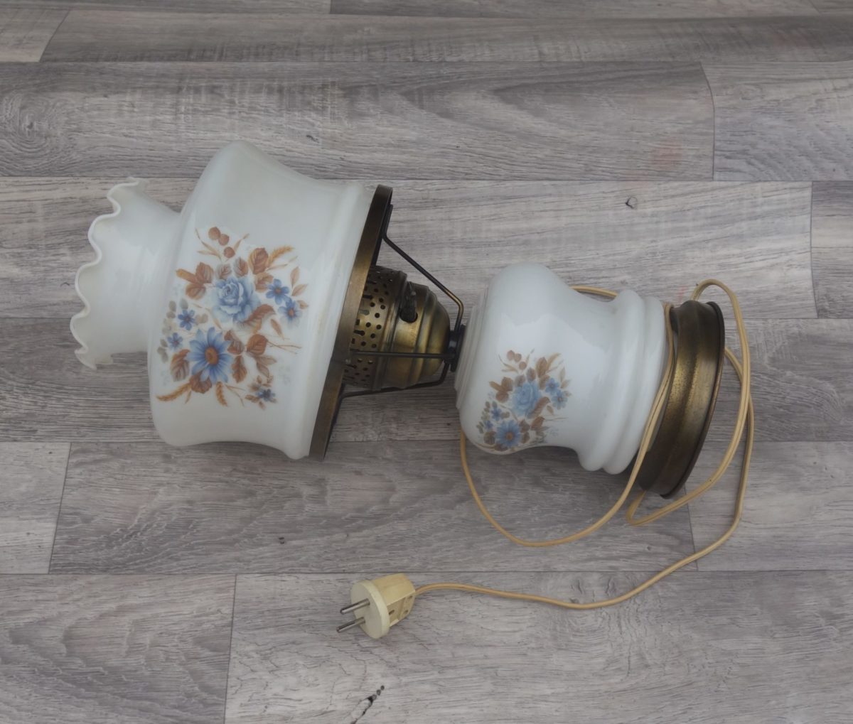 Lampa  petrolejová  retro -  elektrická – Obrázok 5
