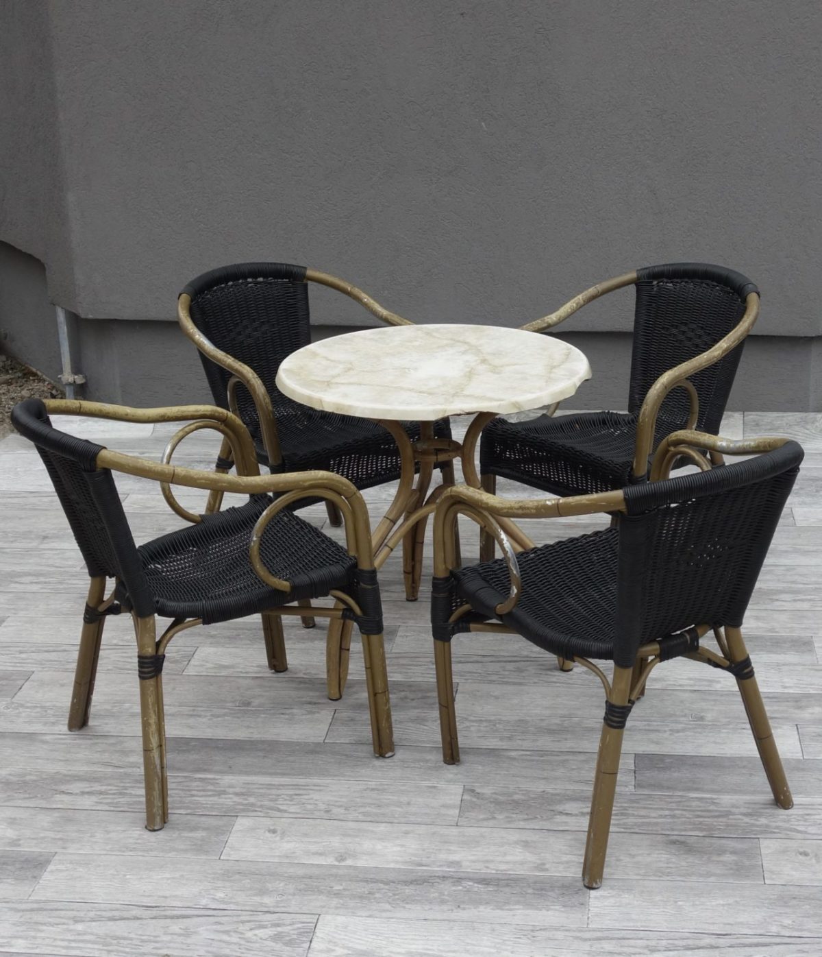 Stolík   okrúhly  -  záhradný – Obrázok 6