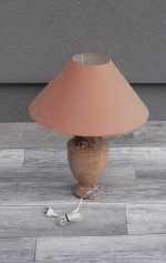 Lampa   stolná   s   motívom   hrozna