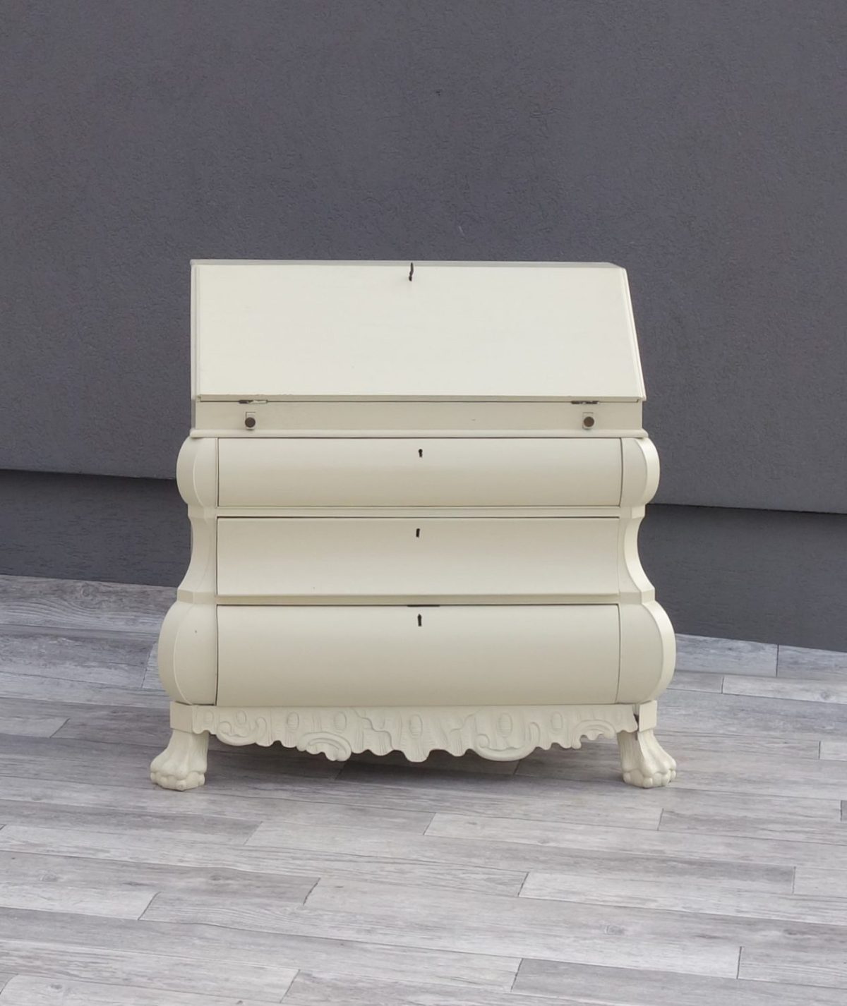 Sekretár  biely – Obrázok 2