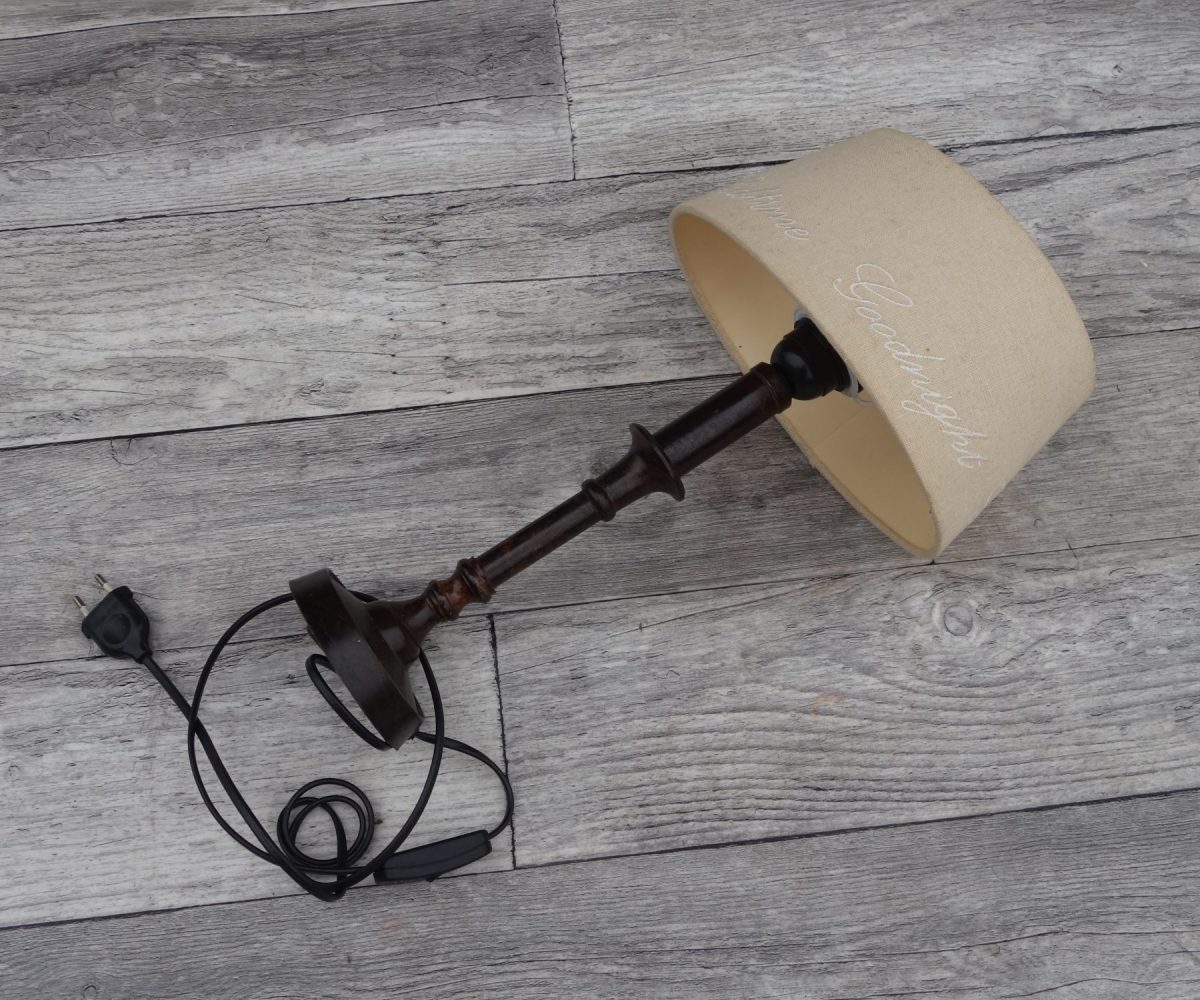 Lampa   stolová  s  plátnovým  tienidlom – Obrázok 4