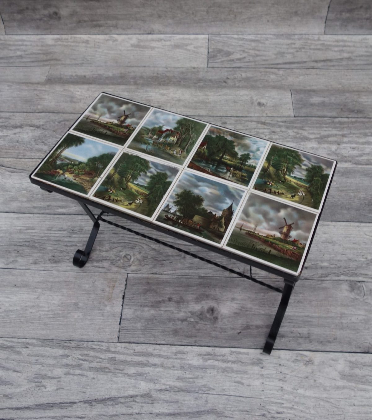 Stolík   vintage   s   dlaždicami – Obrázok 3