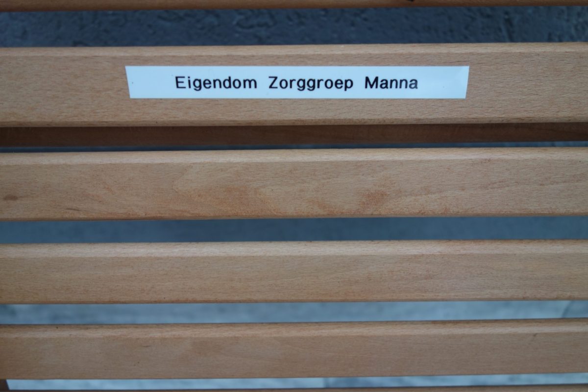 Stolička    červená   -   riaditeľská – Obrázok 16