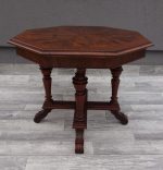 Stôl   renesančný   osemhranný    z   19  .  storočia – Obrázok 5