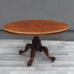 Stôl  oválny  "  Viktoriánsky "