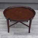 Stolík   podnosový  -  okrúhly