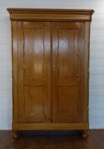 Skriňa   starožitná   bielizňová   " Biedermeier "  (  11  )