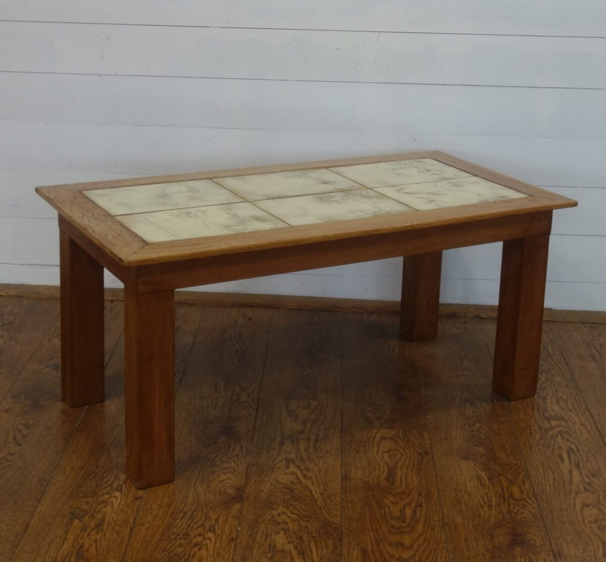 Stolík   konferenčný   s   dláždicami  (  34  ) – Obrázok 2