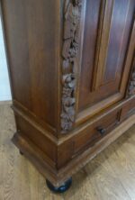 Skriňa   renesančná   z   19  .  storočia   (  76  ) – Obrázok 6