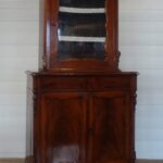 Vitrína   Biedermeier  (  99  )