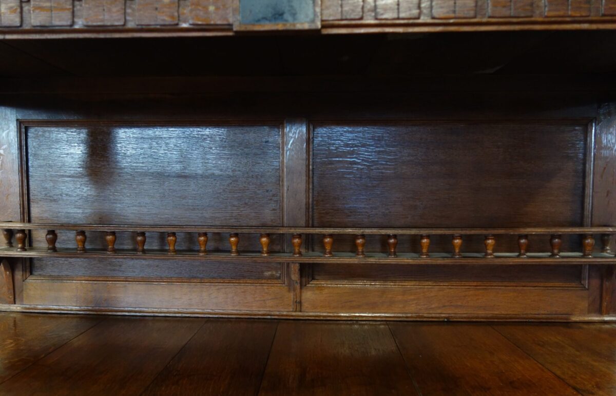 Príborník  -  bufet   gotický  (  112  ) – Obrázok 8