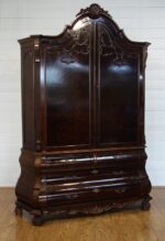 Skriňa   starožitná  "  ANNA  QUINN "  (  122  )